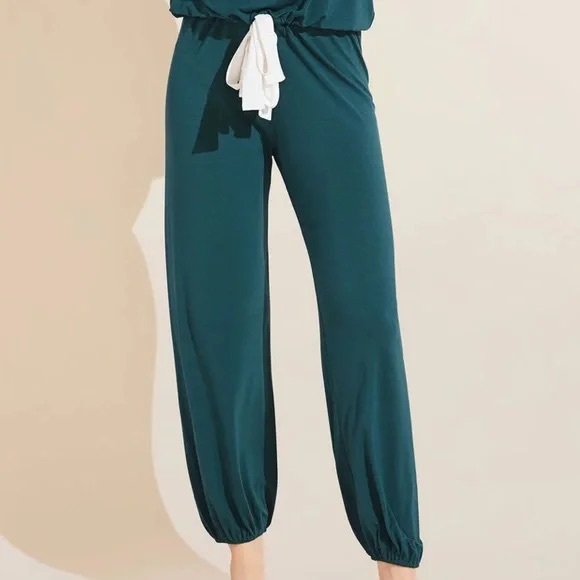 EBERJEY Gisele Slouchy Pyjama Pants in Modal-jersey
Green color Size S - Picture 1 of 8
